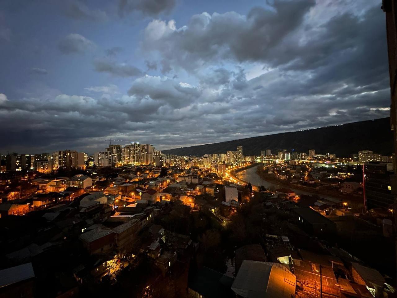 Apartments With View Tbilisi Exterior photo